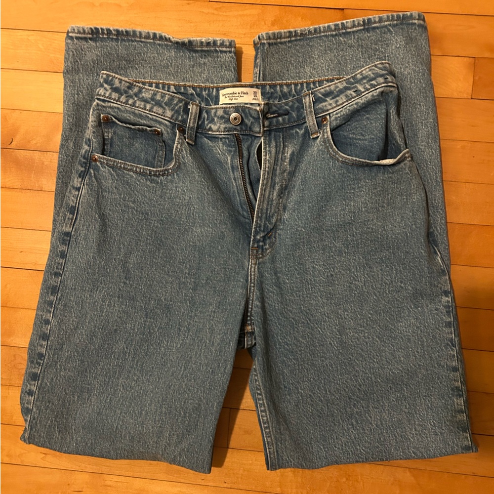 10L Curve Love Abercrombie Jeans
